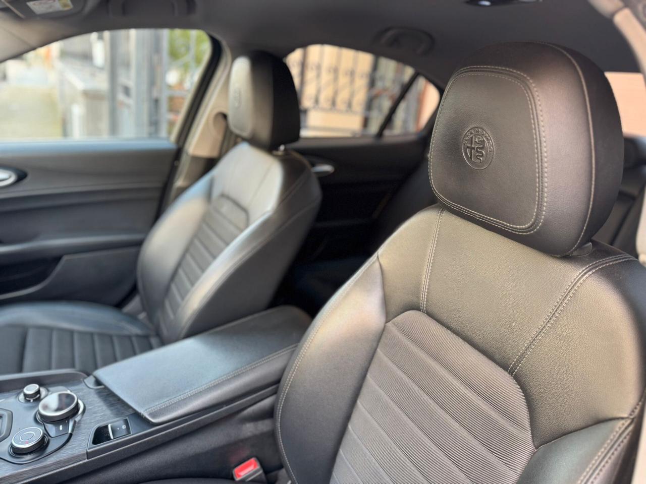 Alfa Romeo Giulia 2.2 Turbodiesel 160 CV AT8 Super