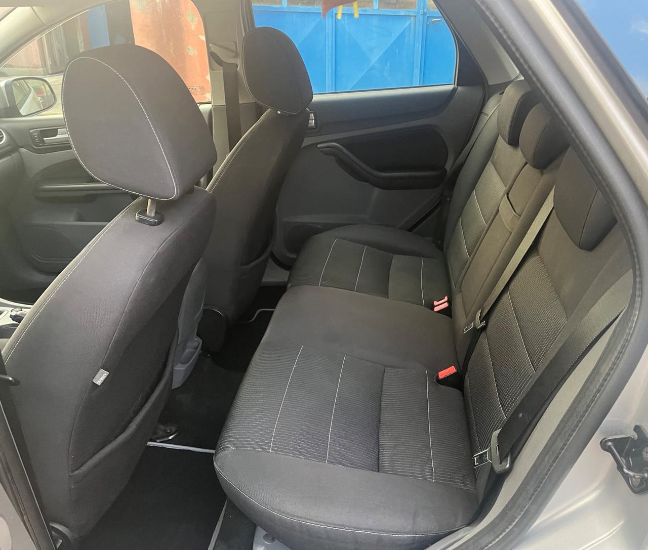 Ford Focus 1.6 Tdci 90 Cv titanium -km 289000-