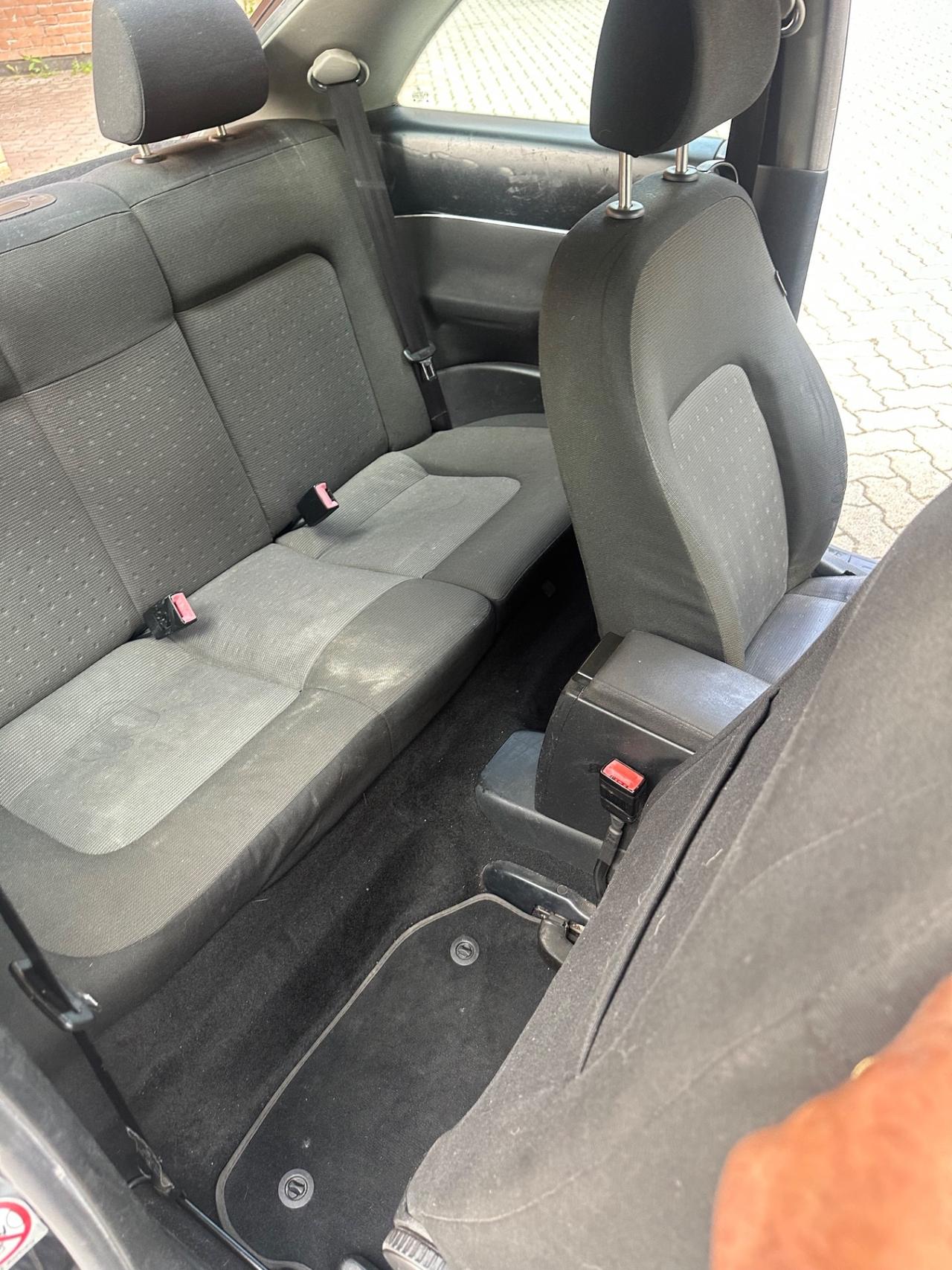 Volkswagen New Beetle 1.9 TDI 105CV