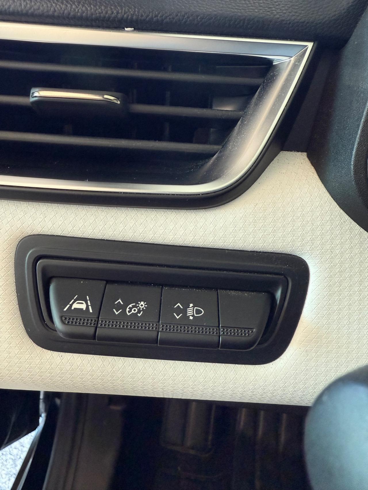 PREZZO PROMO SOLO POCHI GIORNI!!Renault Clio TCe 90 CV 5 porte Techno