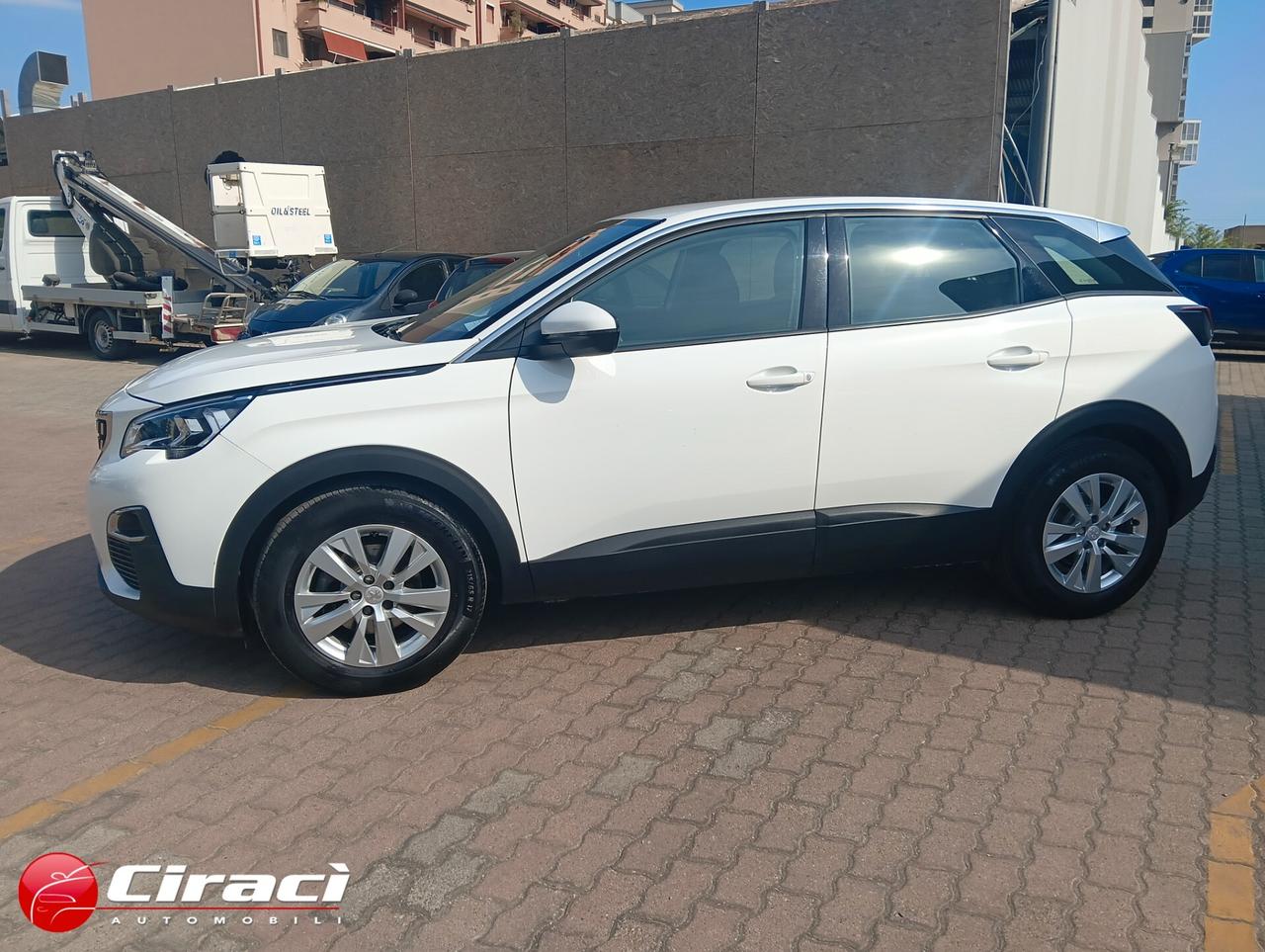 Peugeot 3008 BlueHDi 130 EAT8 Business