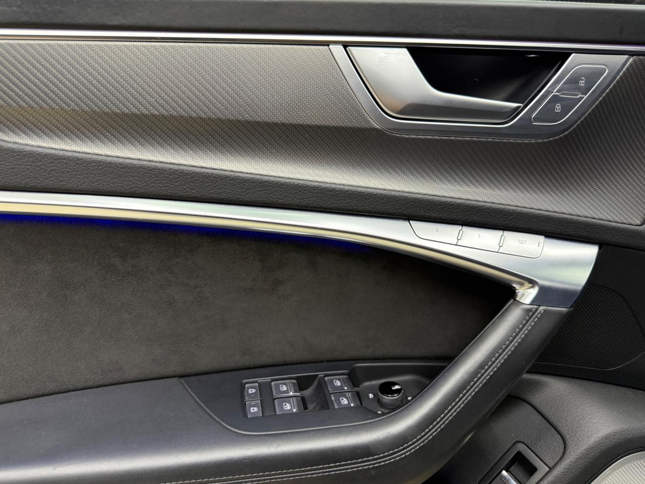 Audi RS6 Avant 4.0 V8 CARBO B&O ITALIANA FULL