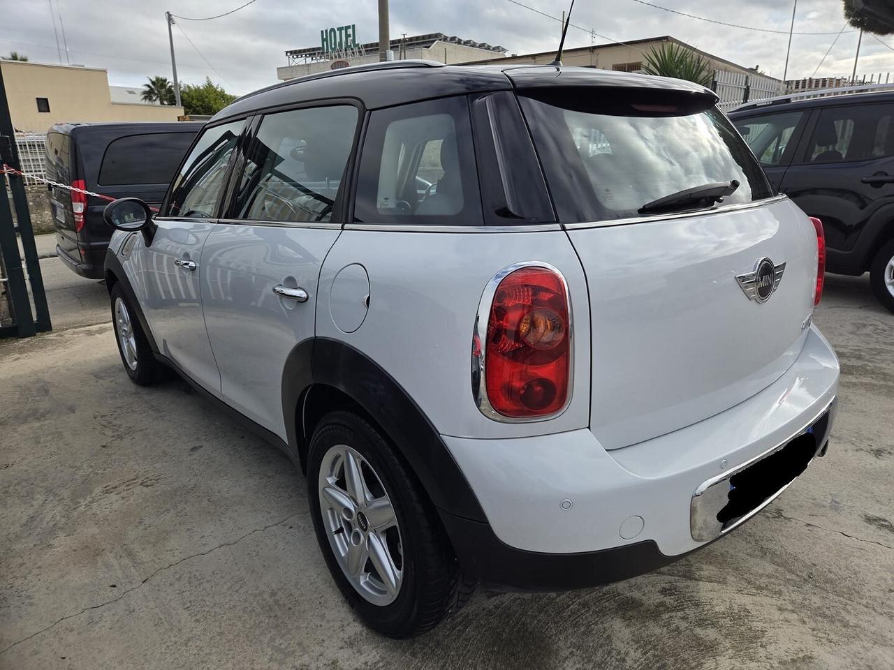 MINI 2.0 COOPER D COUNTRYMAN ALL4 NEOPATENTATI OK