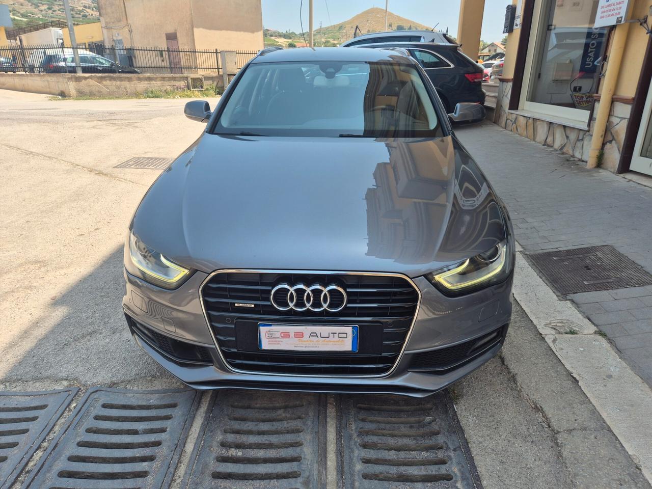 AUDI A4 2.0 TDI 150 CV S LINE ANNO 2015 KM CERTIF