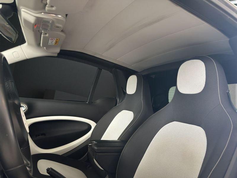 smart fortwo cabrio 70 1.0 52kW passion twinamic