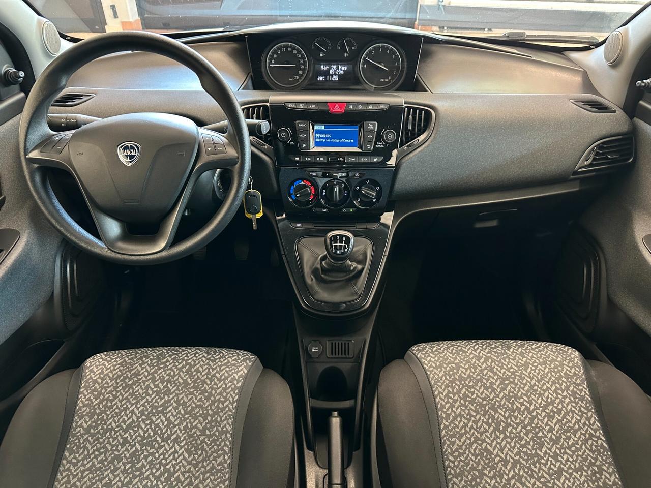 LANCIA YPSILON 1.0 FIREFLY HYBRID ECOCHIC GOLD S&S