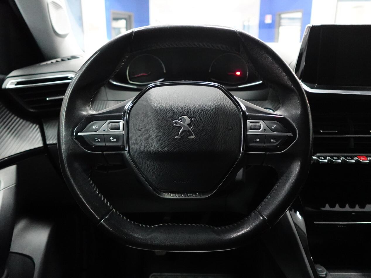 Peugeot 2008 1.2 PureTECH 100 CV ALLURE