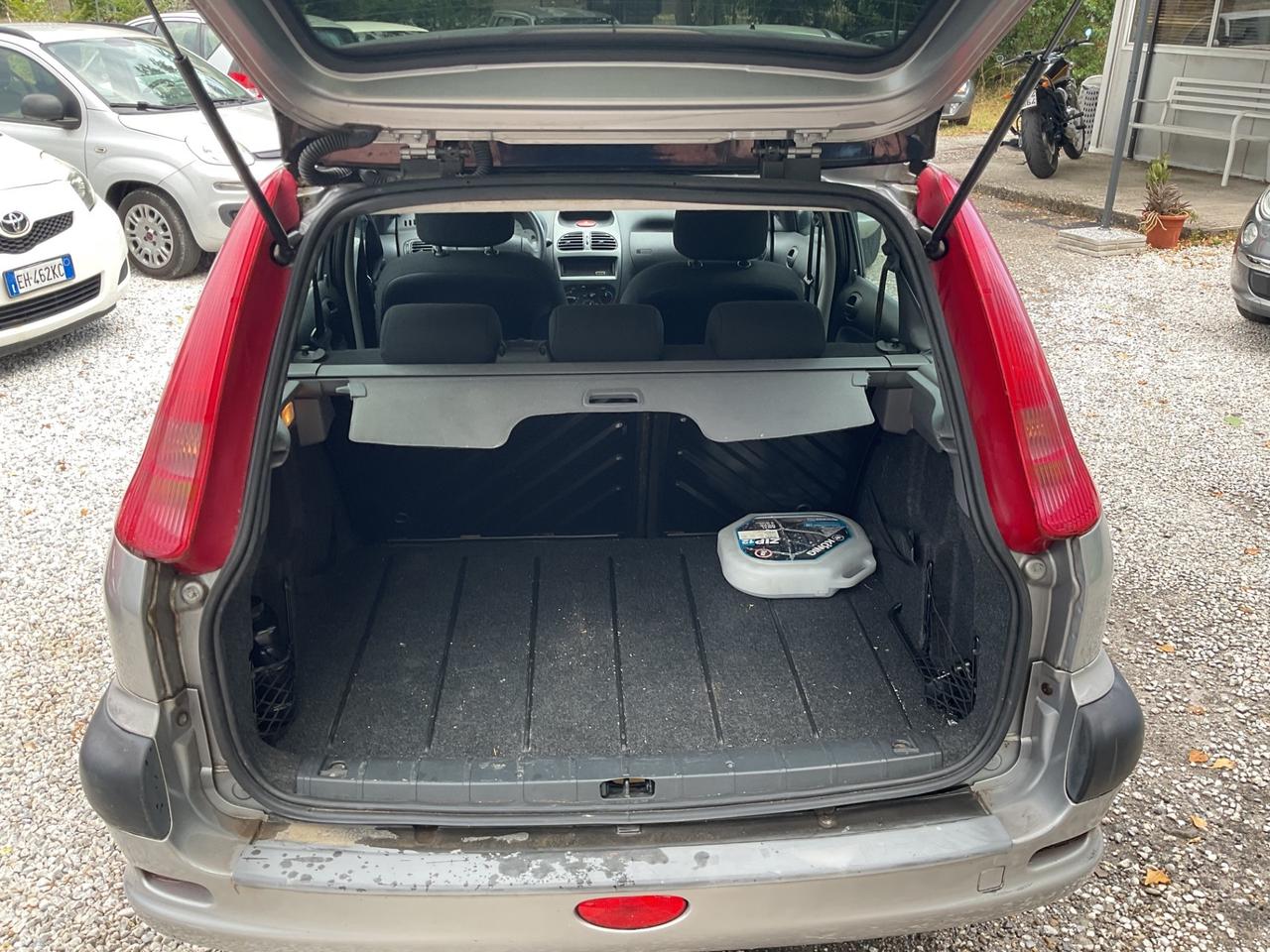 Peugeot 206 1.4 SW S