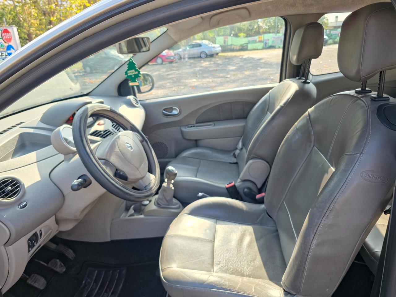 Renault Twingo 1.2 16V Initiale CV-76 E4 Manuale NEO 2008