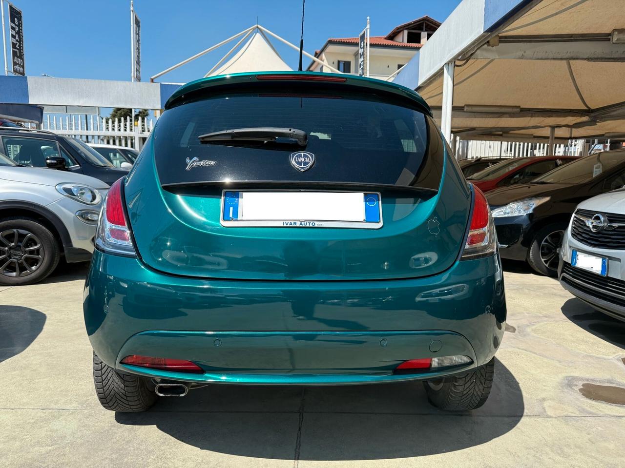 LANCIA NEW YPSILON 1,2 B/GPL