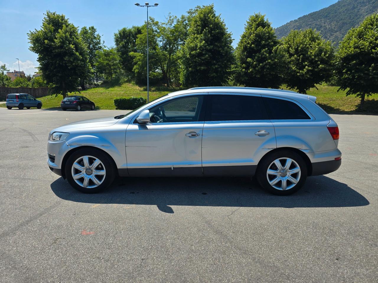 Audi Q7 3.0 V6 TDI 233CV quattro tiptronic
