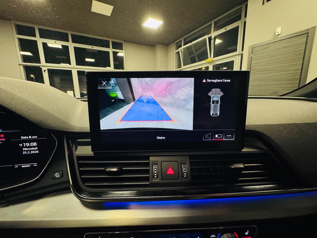 AUDI SQ5 SPORTBACK TDI HYBRID IDENTITY BLACK