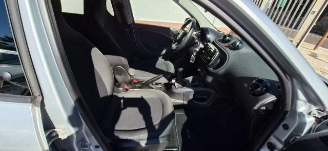 SMART ForFour 70 1.0 Passion
