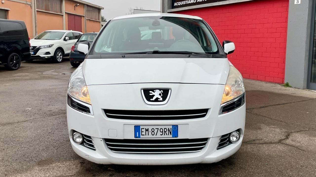 Peugeot 5008 2.0 HDi 150CV Allure N1