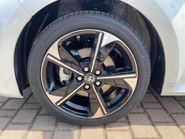 TOYOTA Yaris 1.5 130 Hybrid 5 porte Lounge - NUOVA