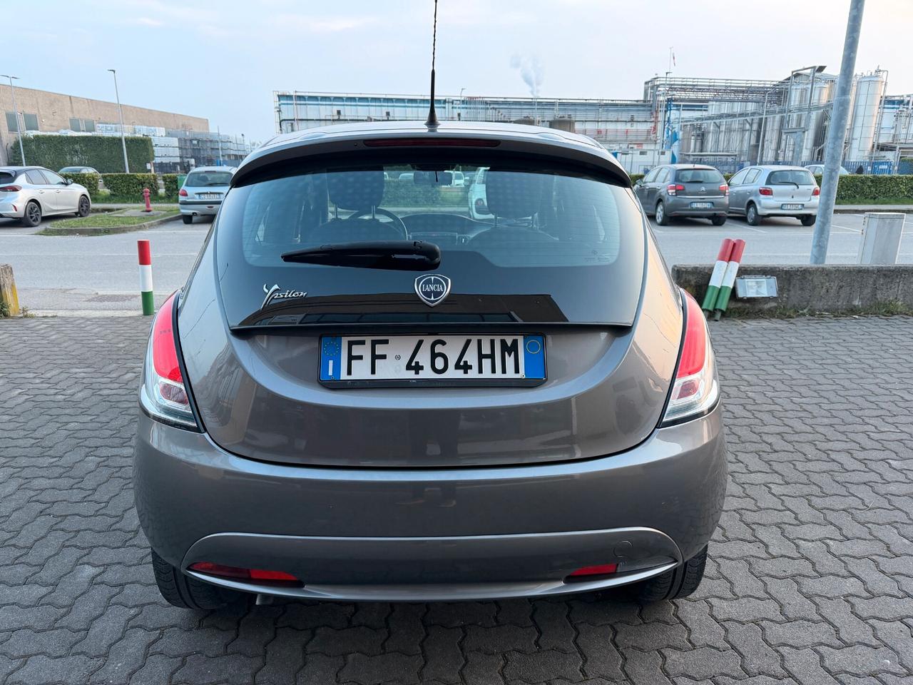 Lancia Ypsilon 1.2 69 CV, OK NEOPATENTATI