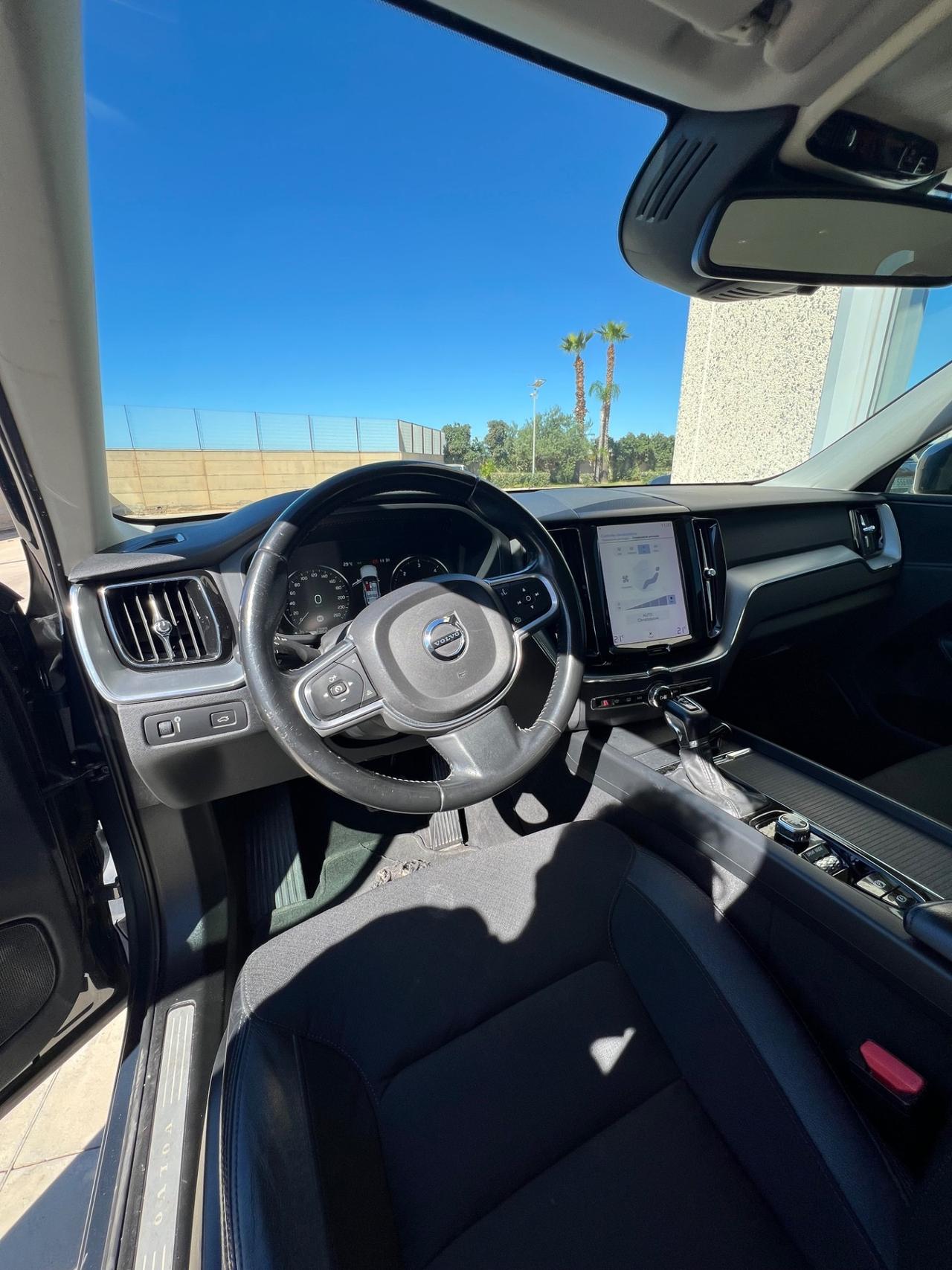 Volvo XC60 2.0 190CV d4 geartronic business awd