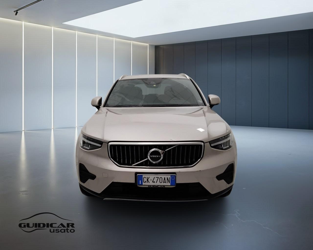 VOLVO XC40 2023 - XC40 1.5 t5 recharge phev Core auto