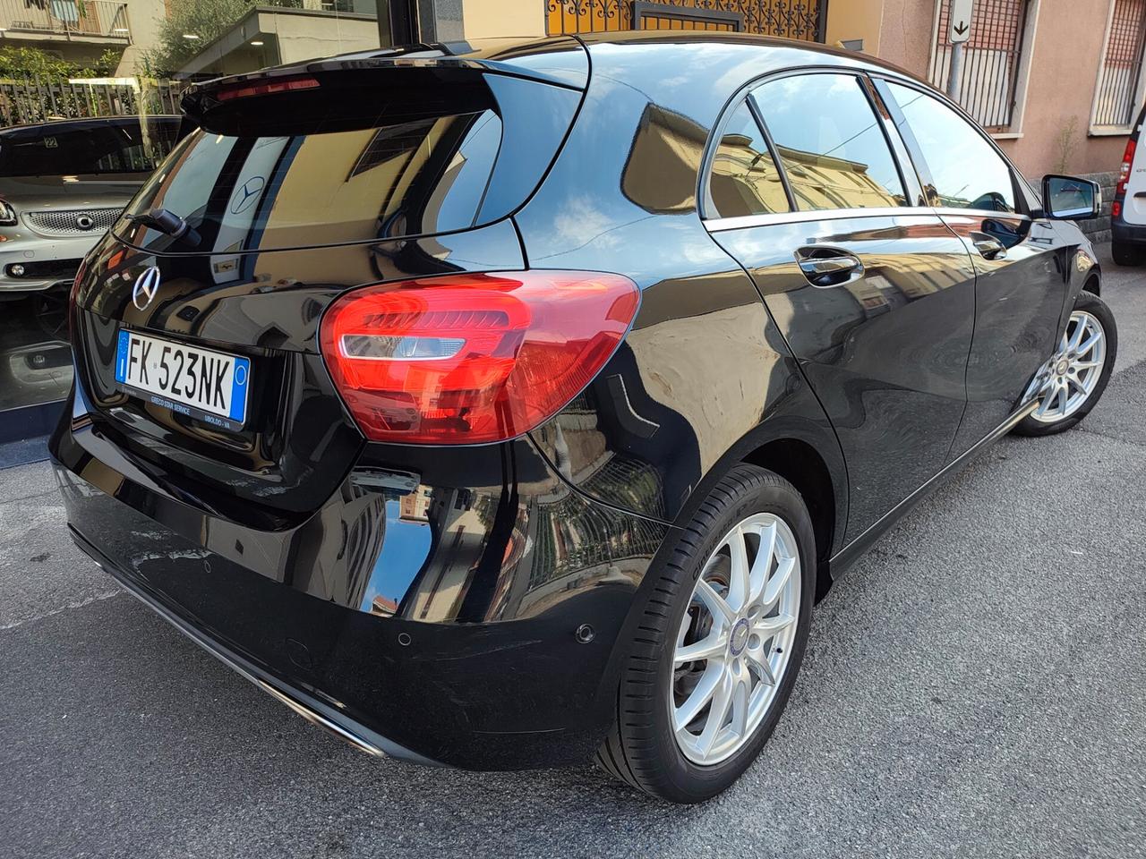 Mercedes-benz A 180 automatica Euro 6 Navi/Sensori/Full