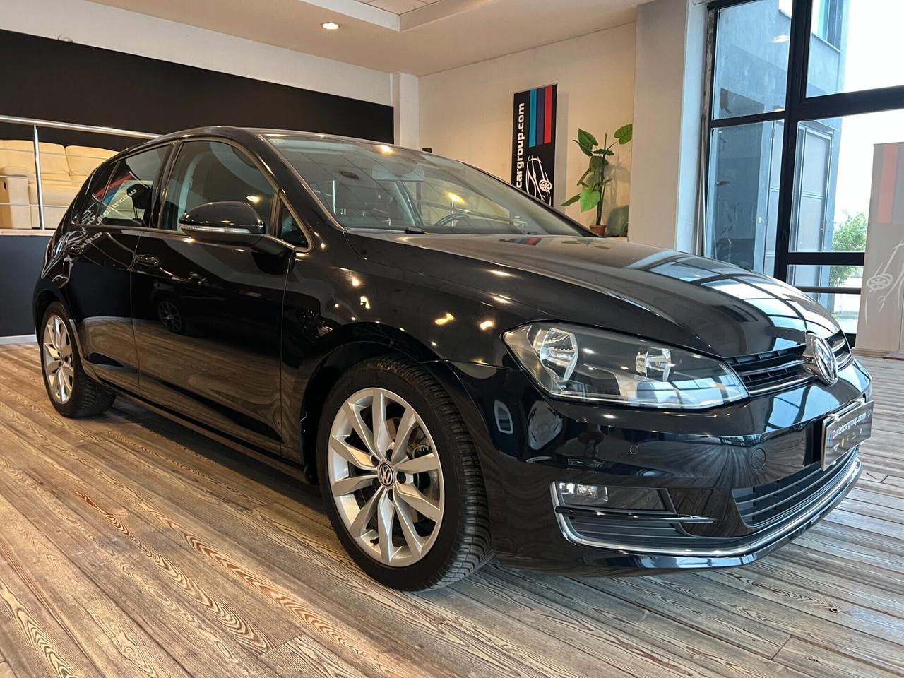 VW GOLF 7 1.6 TDI highline/UNICO PROP/GARANZIA