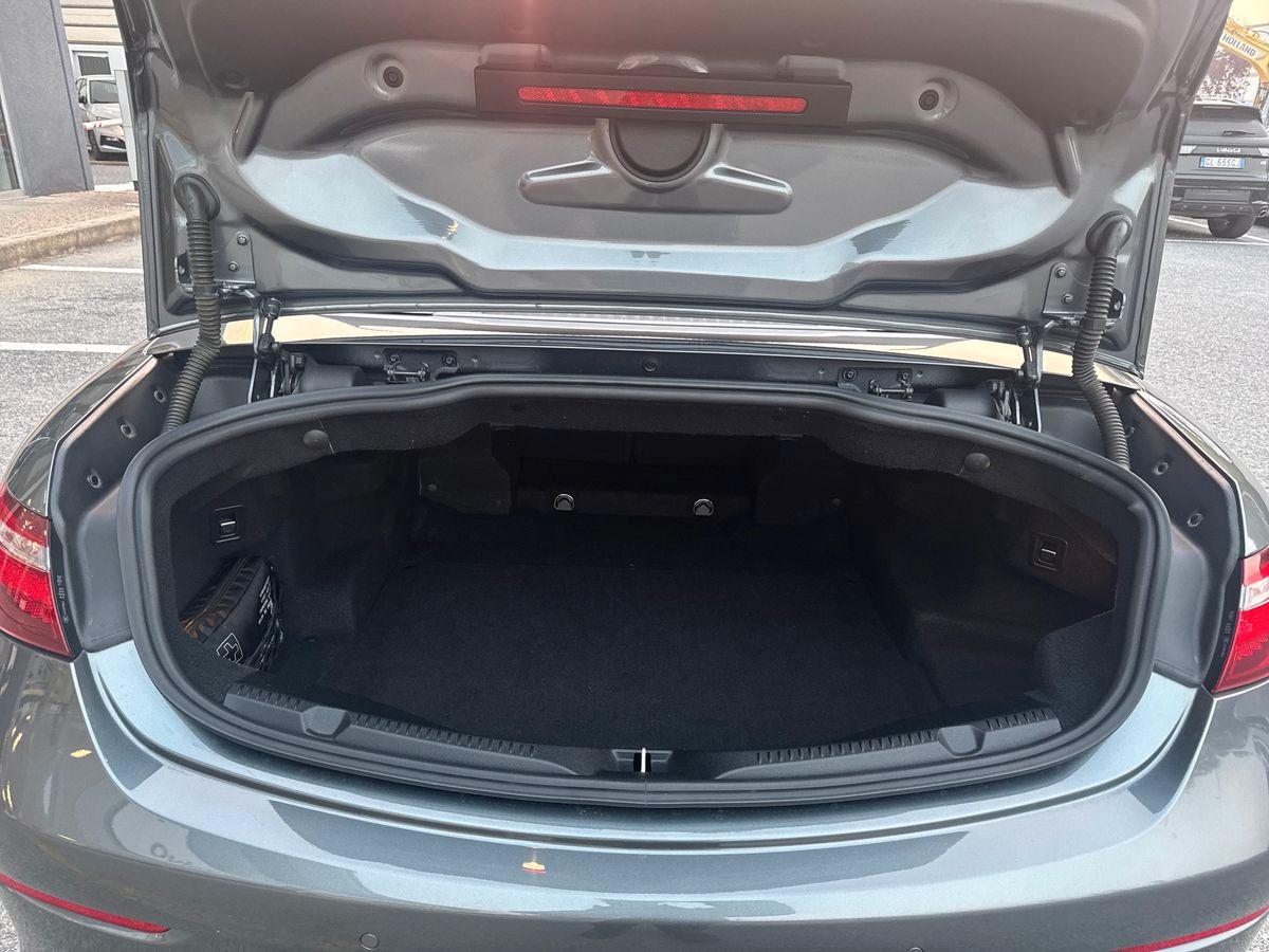 Mercedes-Benz E Cabrio 53 AMG eq-boost 4matic + auto