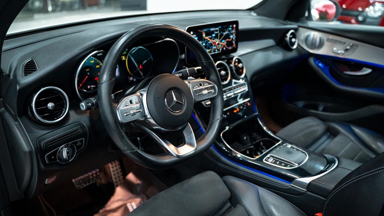 Mercedes-benz GLC 220 D 4MATIC PREMIUM PLUS AMG TETTO PACK LUCI MULTIBEAM