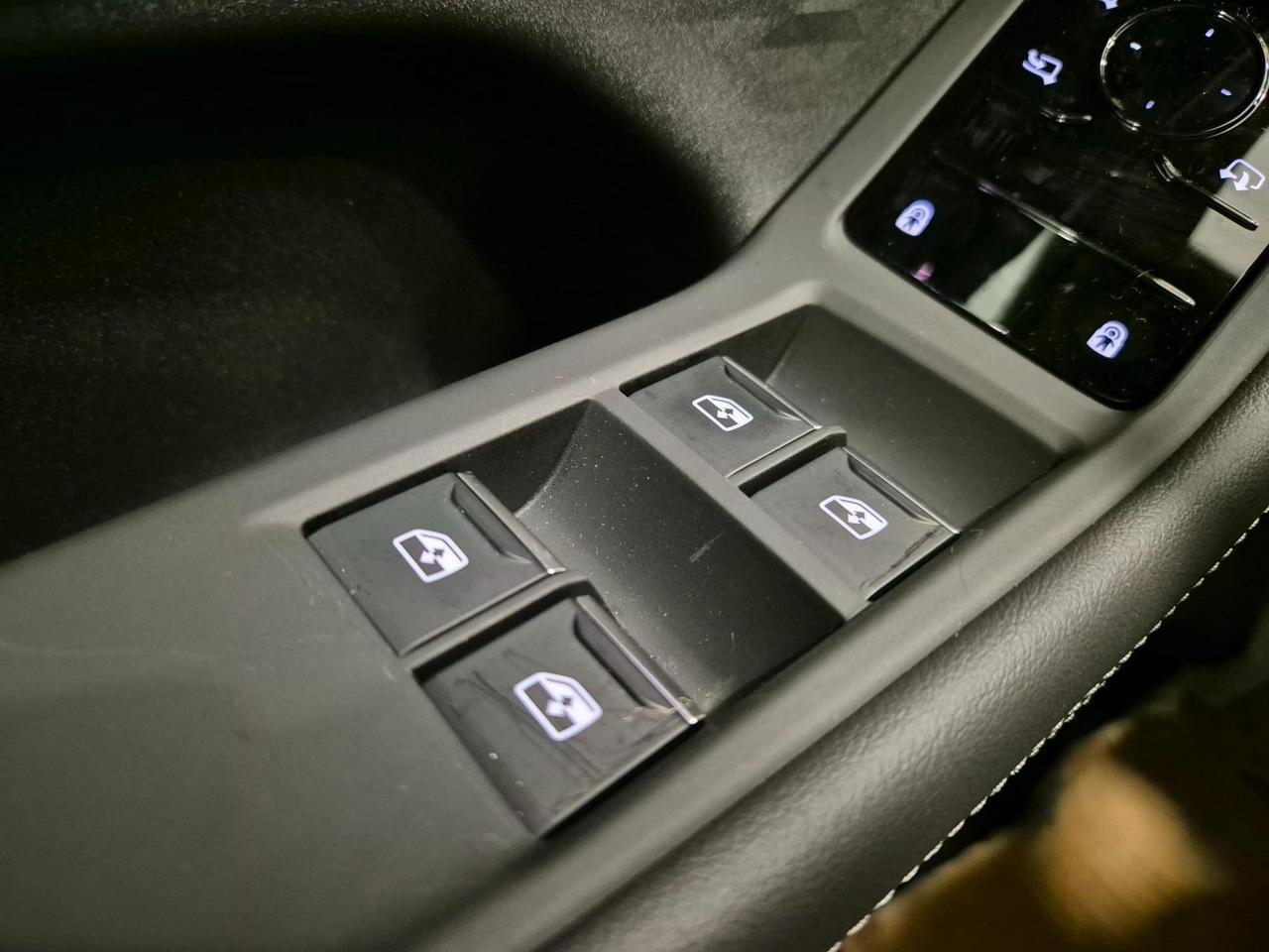 Audi A6 Avant 2.0 tdi mhev My2025 S line edition 204cv N1 s-tronic