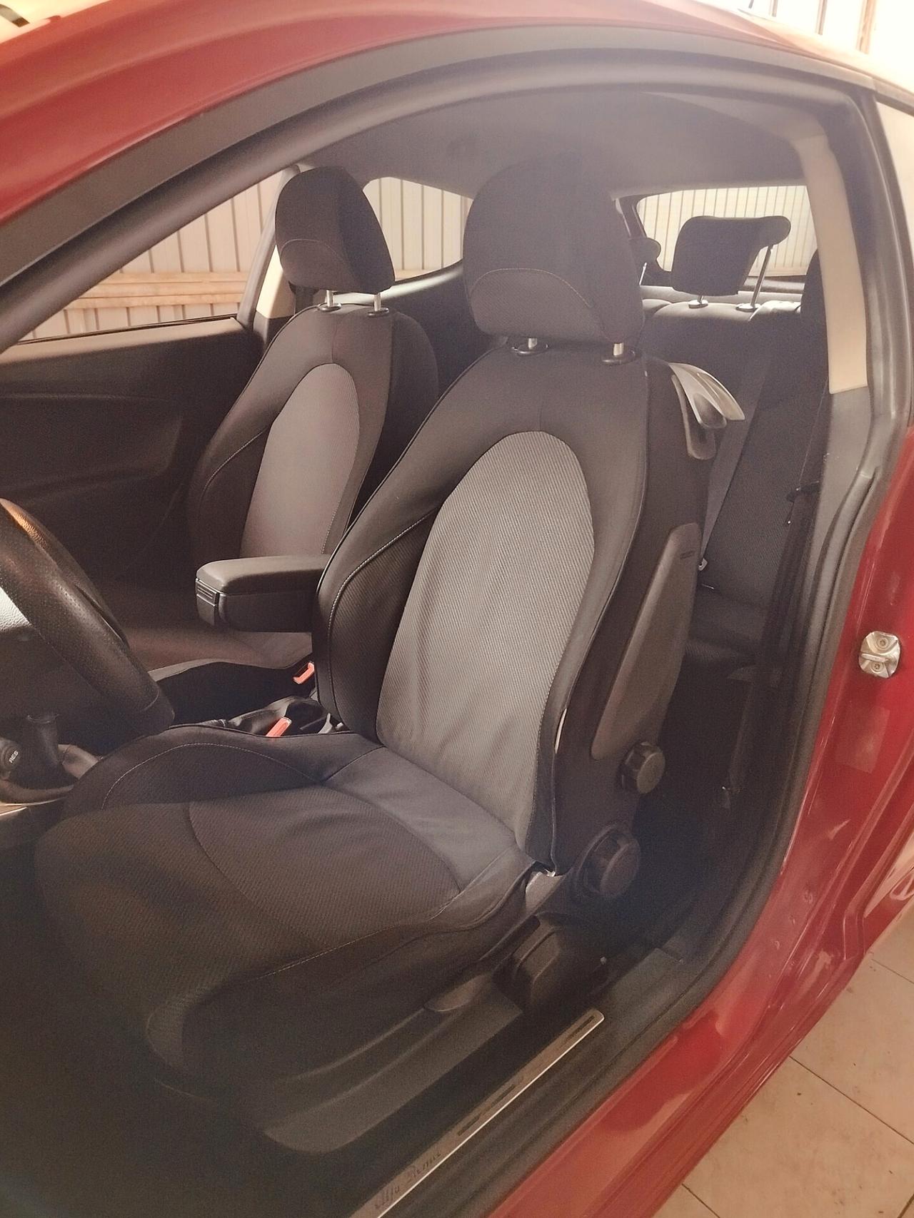 Alfa Romeo MiTo 1.4 105 CV M.air S&S Distinctive Sport Pack