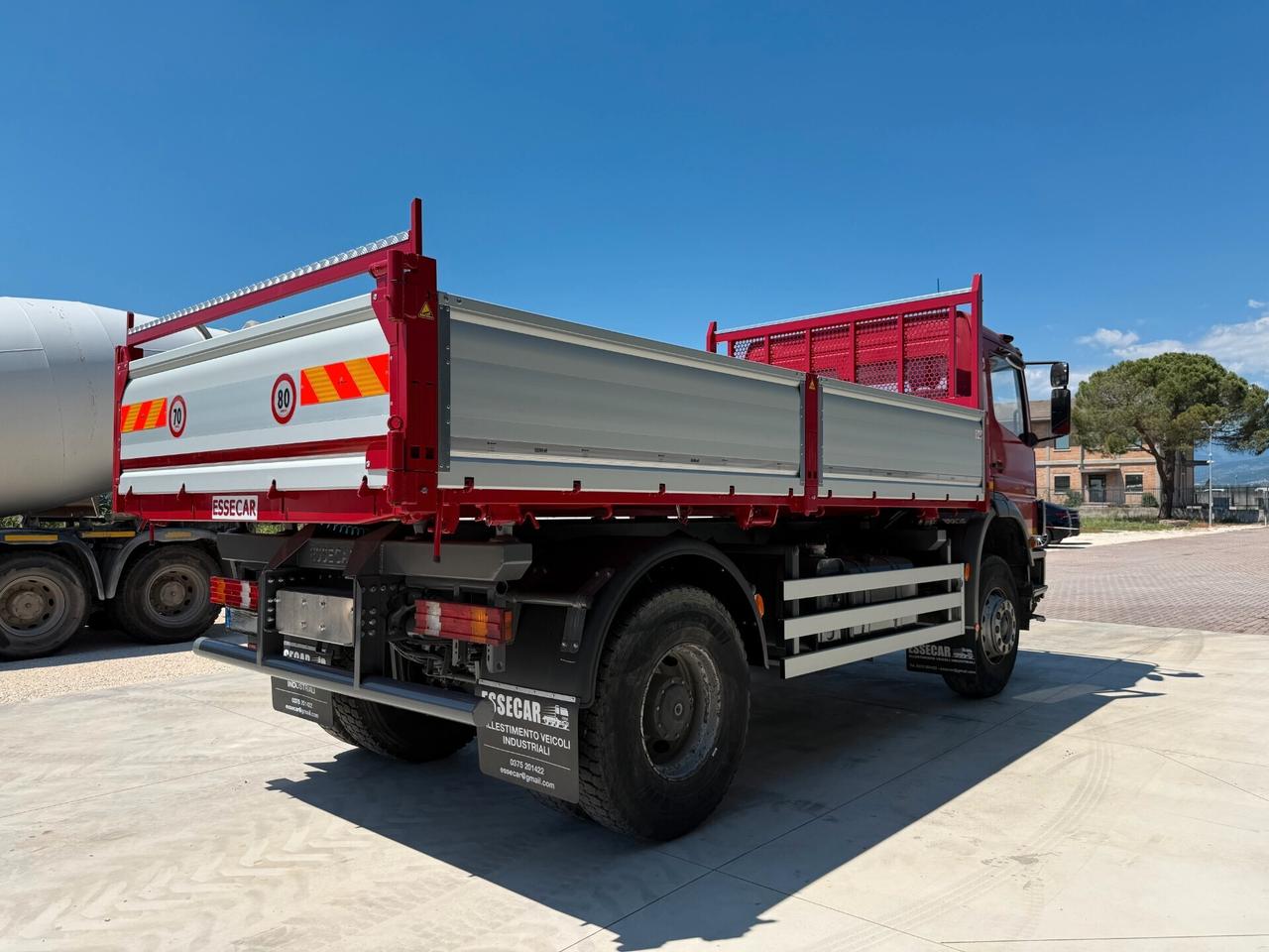 Mercedes Benz Atego 1828K ribaltabile trilaterale 4x2 EU3