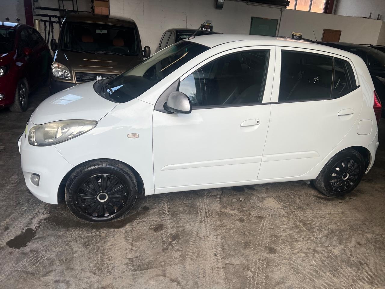 Hyundai i10 1.1 12V Fiorucci Soft Top