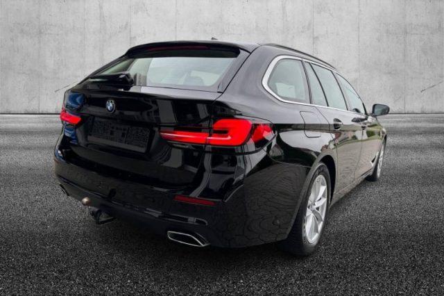 BMW 520 d 48V Touring Business