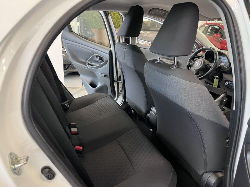 Toyota Yaris 1.5 Hybrid 5 porte Active
