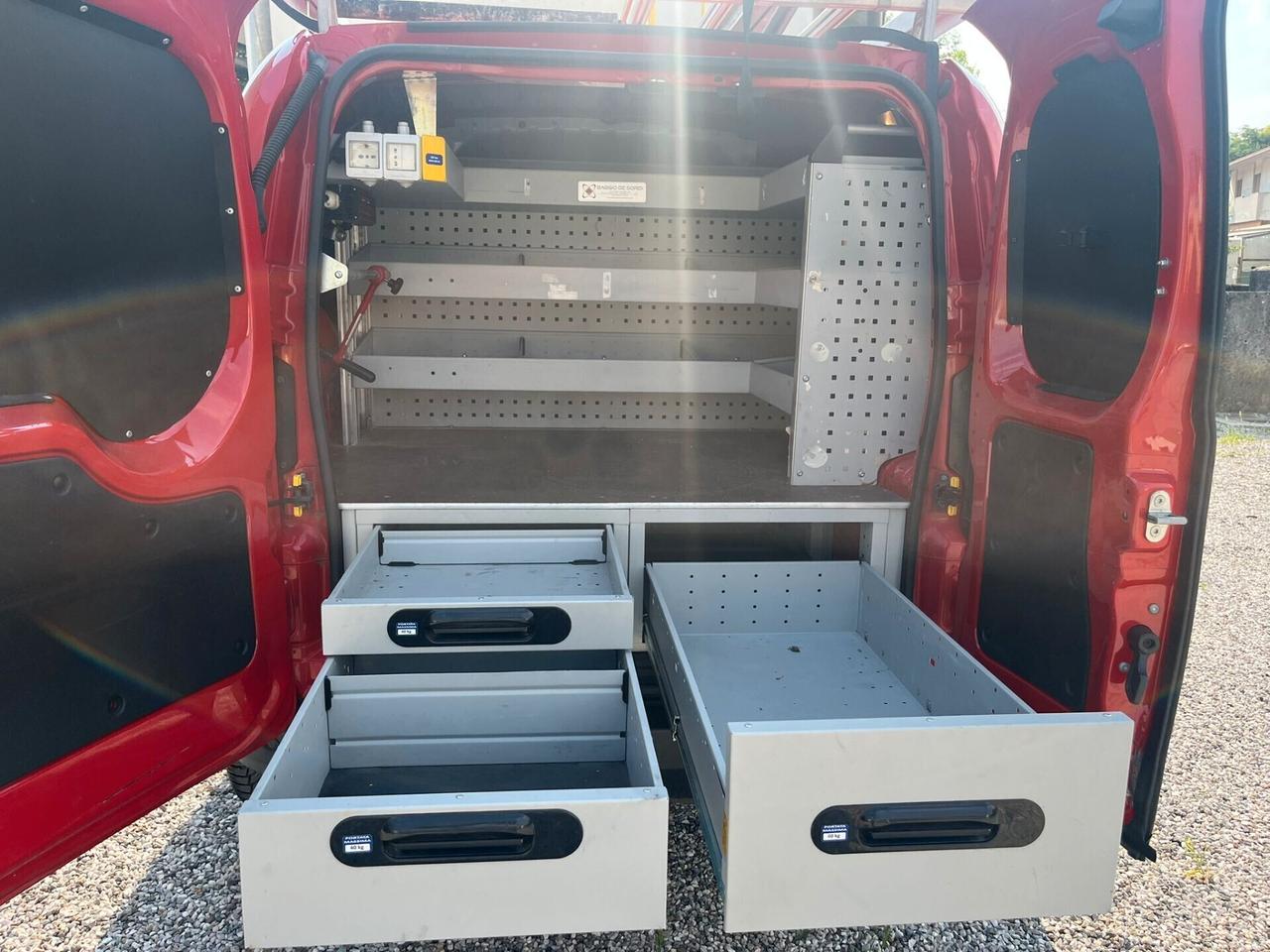 Fiat Fiorino 1.3 MJT 95CV Cargo Adventure