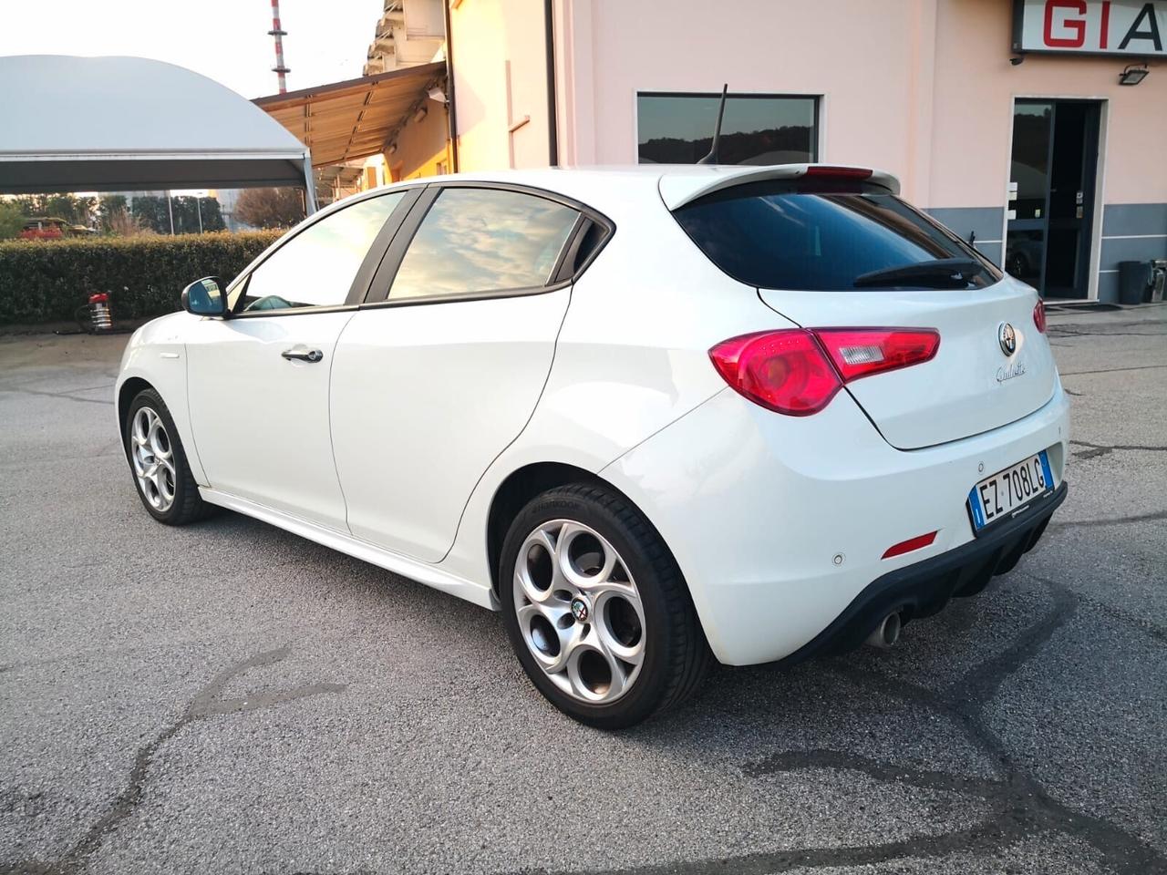 Alfa Romeo Giulietta 1.6 JTDm-2 105 CV Sprint ***UNIPROPRIETARIO***
