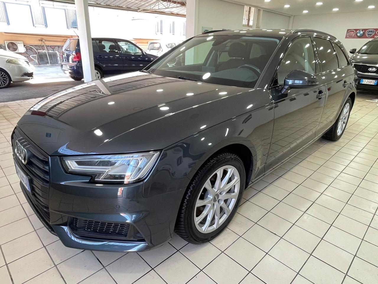 Audi A4 2.0 tdi 2019 full optional