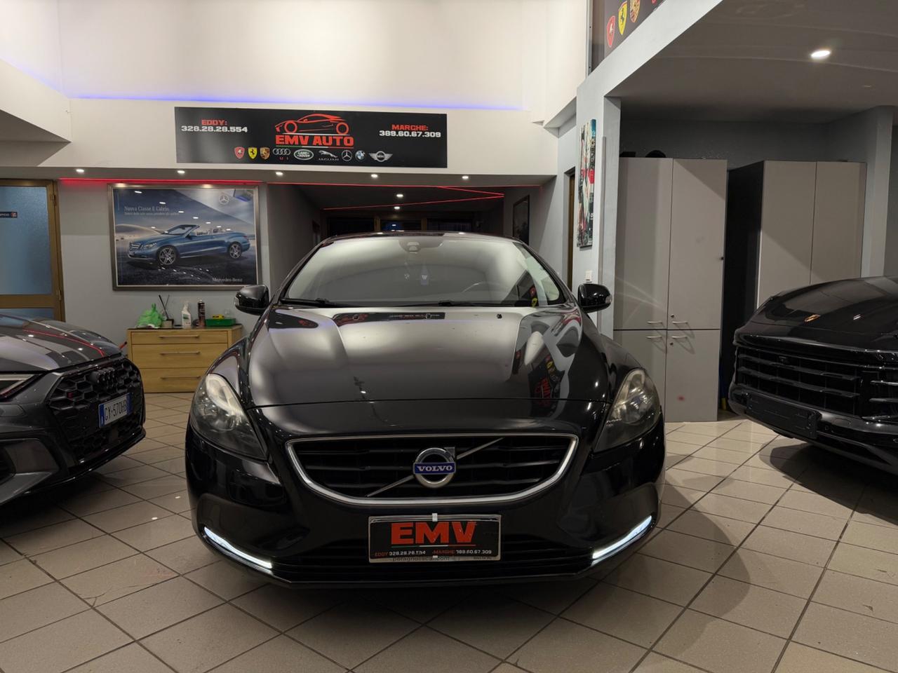 Volvo V40 D2 1.6 Summum