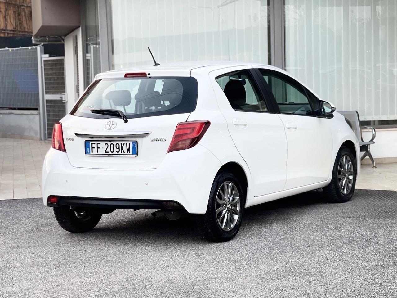 Toyota Yaris 1.0 Benzina 69CV E6 Neo - 2016