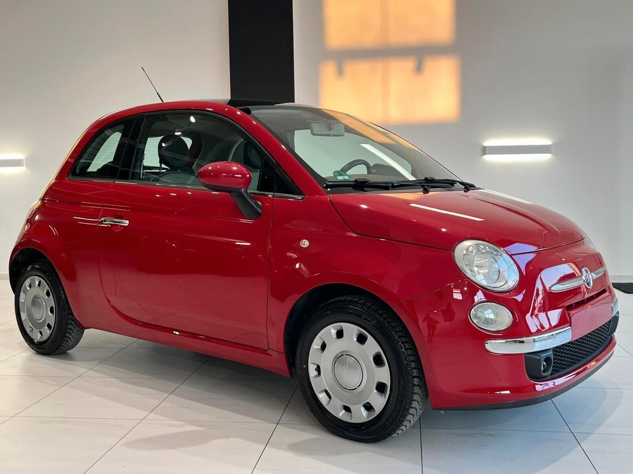 FIAT 500 1.2 69CV LOUNGE CON TETTO PANORAMICO
