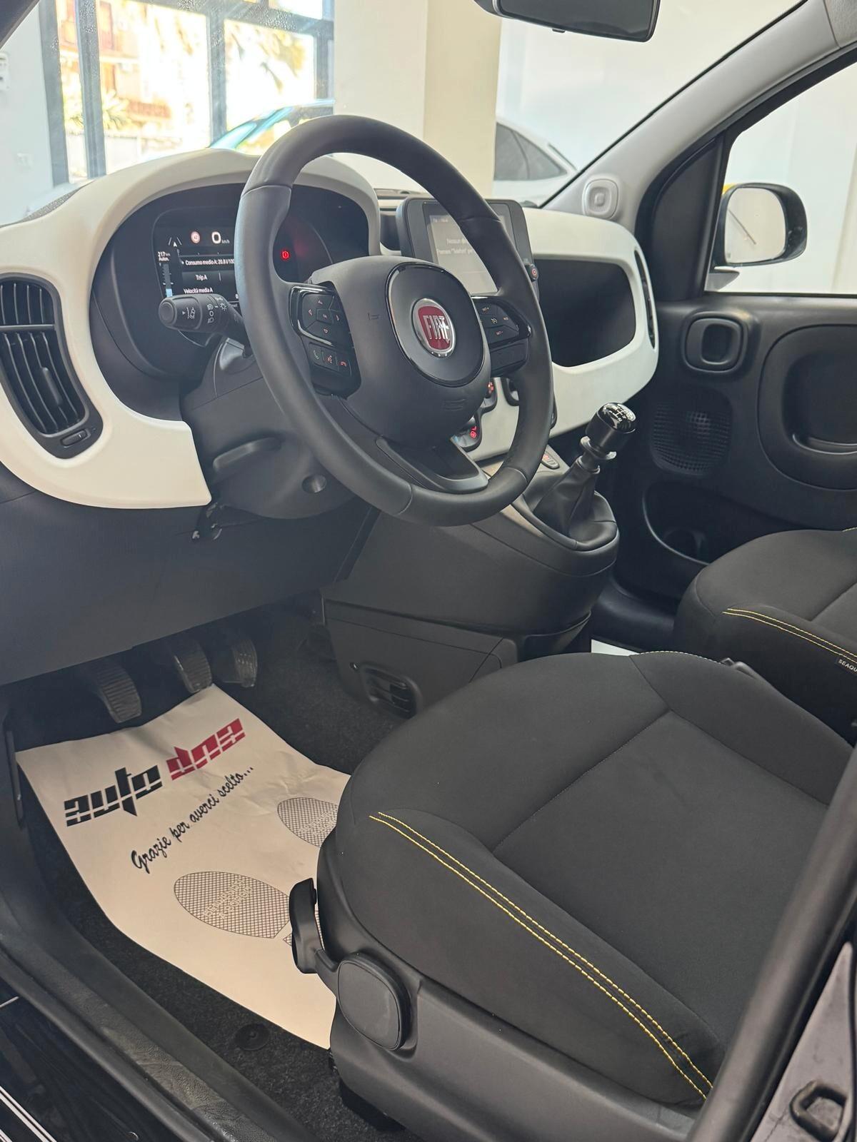 Fiat Panda 1.0 FireFly S&S Hybrid Pandina