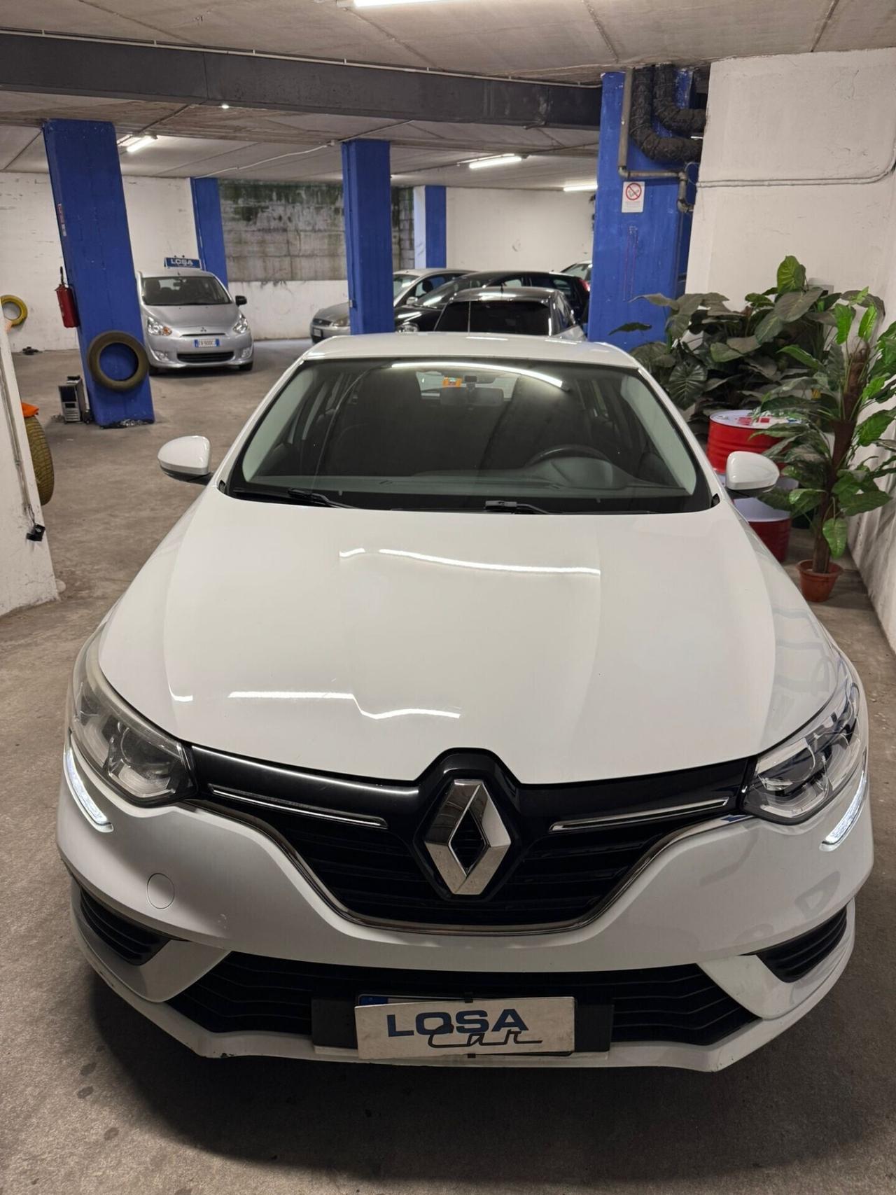 Renault Megane Mégane Sporter TCe Energy Business 2017