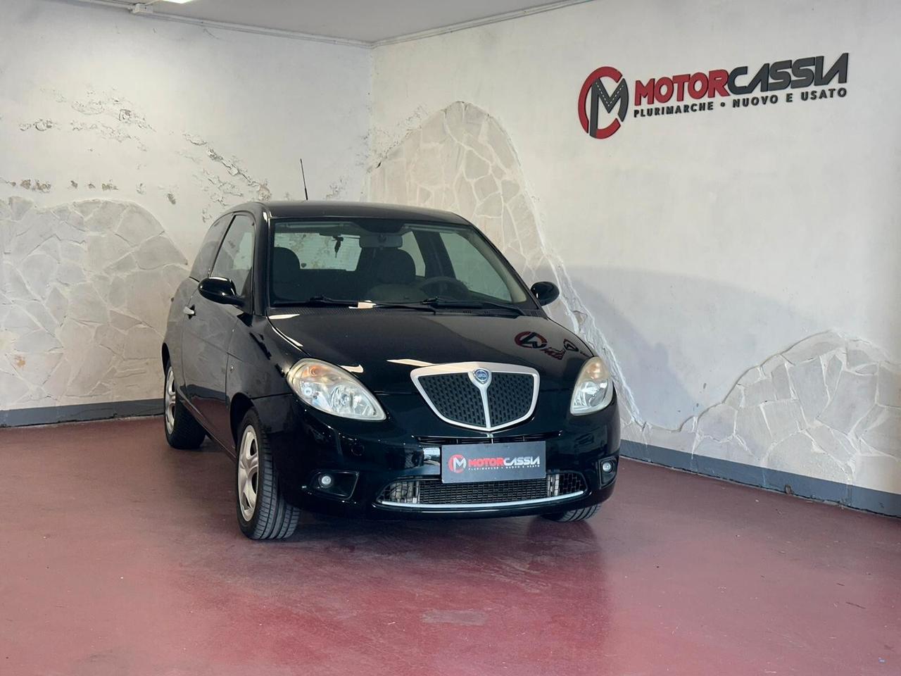 Lancia Ypsilon 1.4 Platino Ecochic GPL