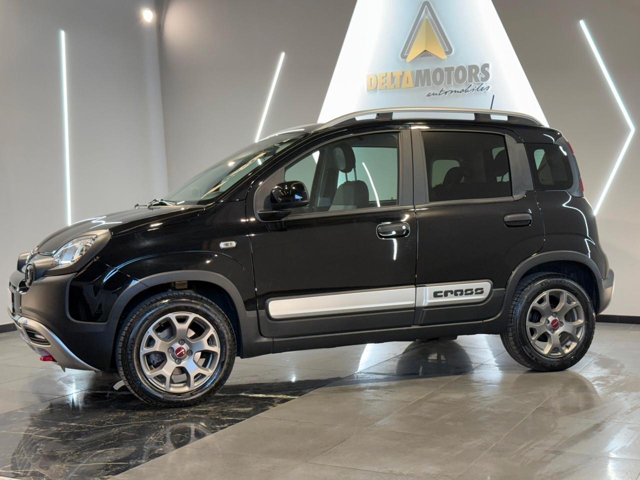 Fiat Panda 1.0 Hybrid Cross