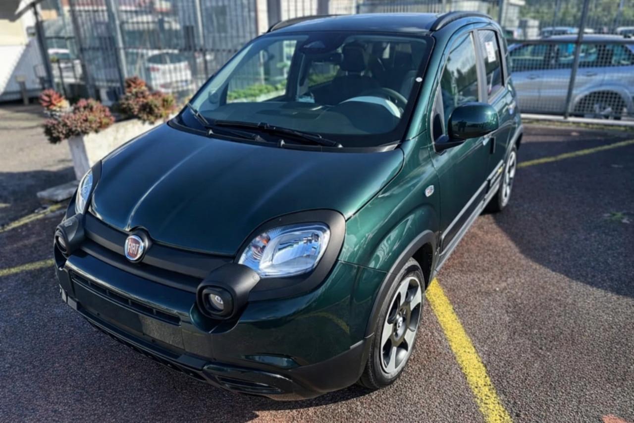 FIAT Pandina III 2024 Cross - Pandina Cross 1.0 firefly hybrid s&s 70cv