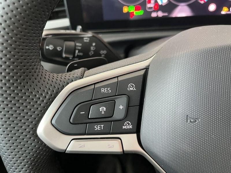Volkswagen T-Roc T-Roc 1.5 etsi R-Line 150cv dsg