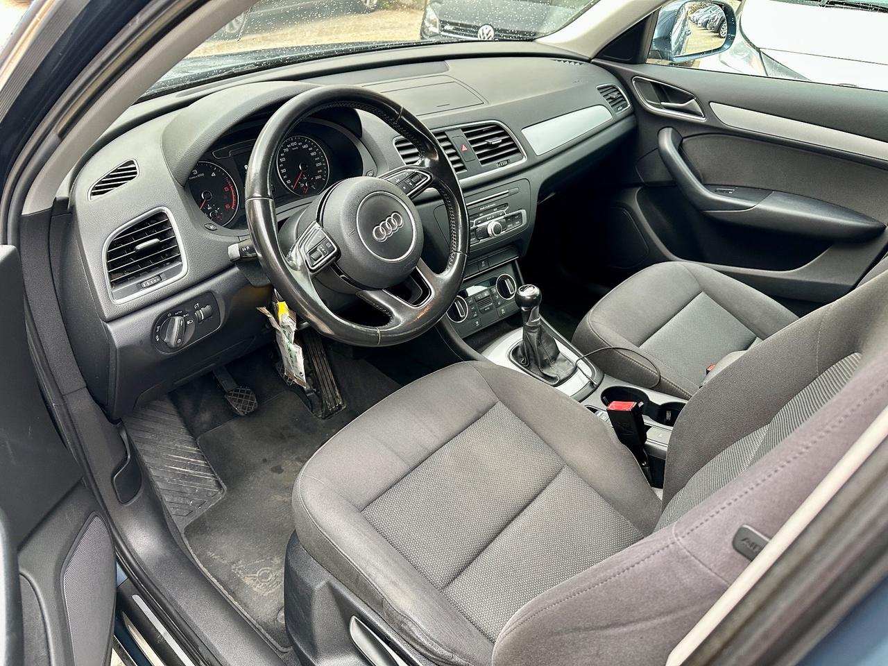 Audi Q3 2.0 TDI 120 CV Sport S-Line