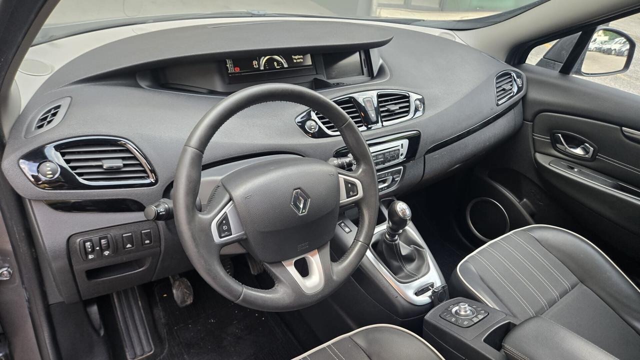 Renault Scenic Scénic XMod 1.6 dCi 130CV St