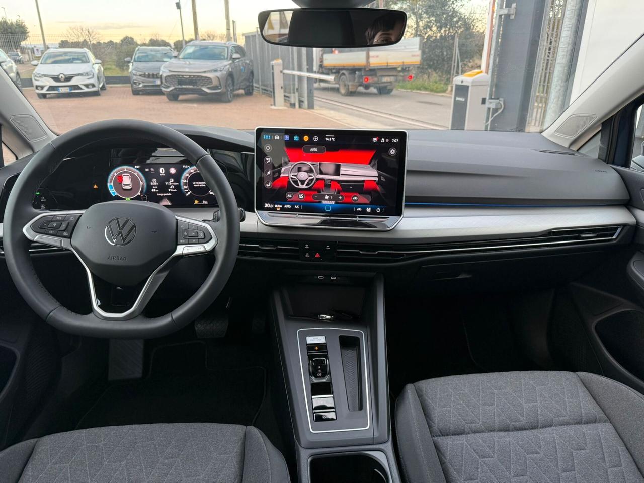 Volkswagen Golf 2.0 TDI 115 CV SCR Life