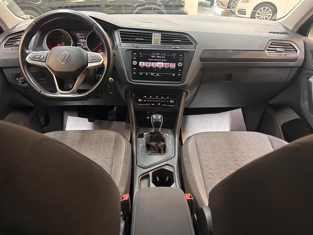 Volkswagen Tiguan 1.5 tsi Life 130cv * IVA ESPOSTA *
