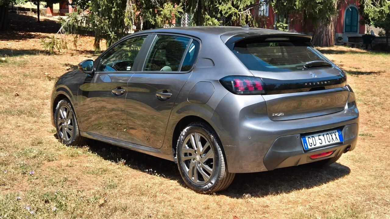 Peugeot 208 PureTech 75 S&S 5P Active 2021 OTTIMO STATO neop LEGGI TESTO