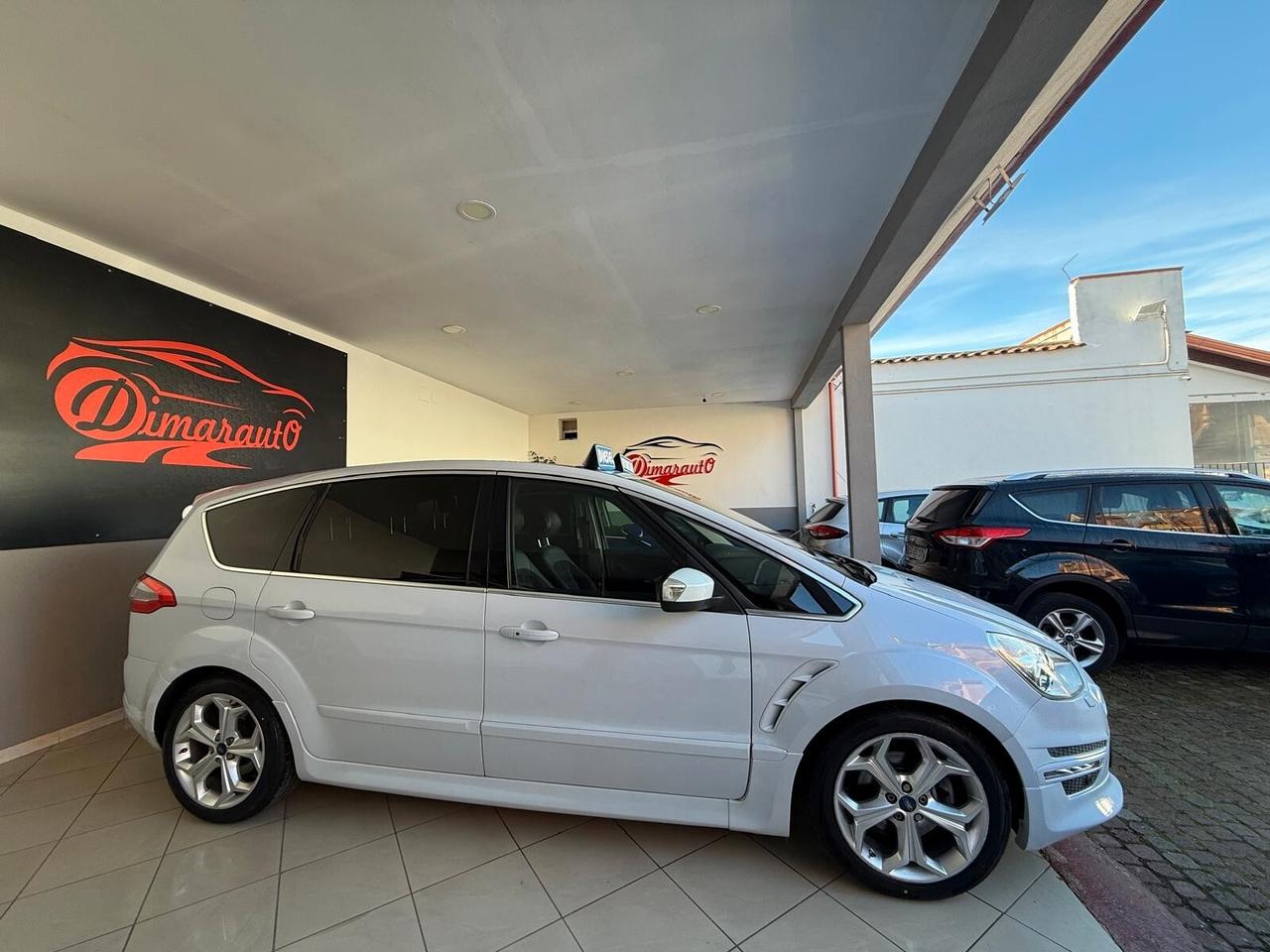 FORD S-MAX 2.0 DIESEL 7 POSTI 2012